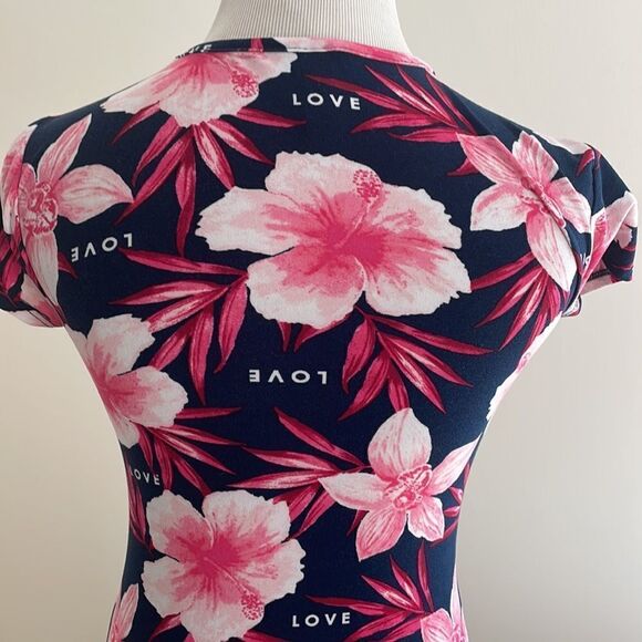 No boundaries soft T-shirt 92% polyester 8% spandex size women’s XS - 1 - Picture 7 of 8